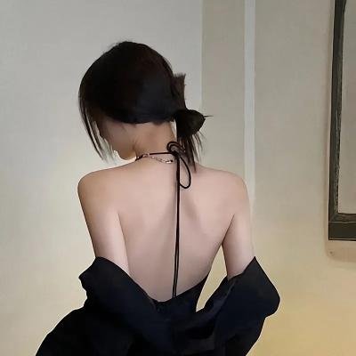夫也不良海报